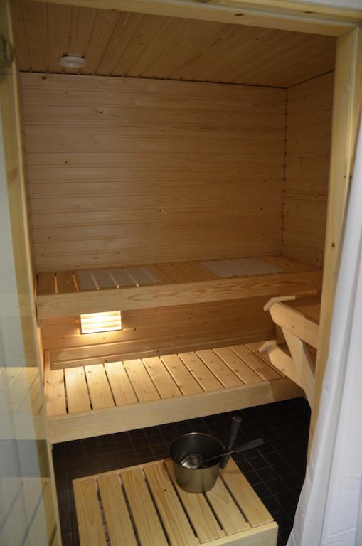 Helsinki Airport Suites Vantaa Bilik gambar
